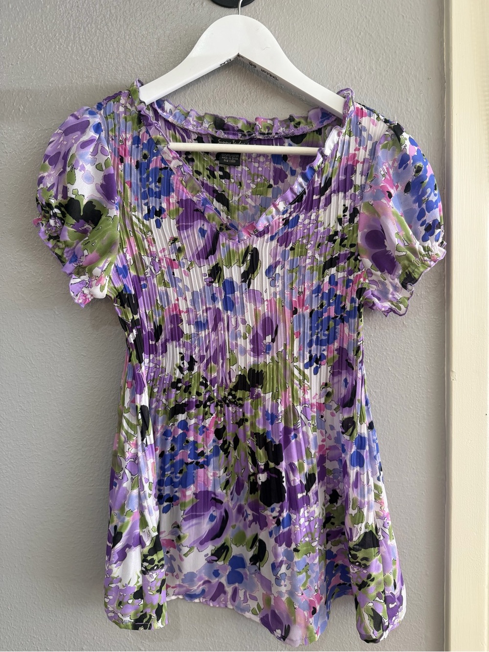 Sunny Taylor Purple Floral Pleated V-Neck Tunic